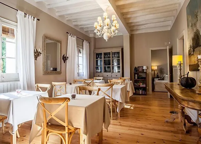 Bed & Breakfast L'hort De Sant Cebria Torroella de Fluviá