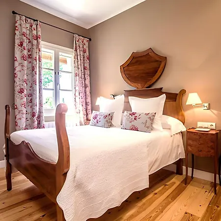 Bed & Breakfast L'hort De Sant Cebria Torroella de Fluvia