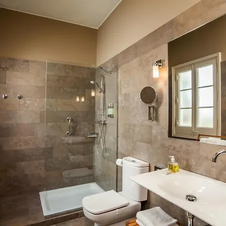 L'hort De Sant Cebria Bed & Breakfast