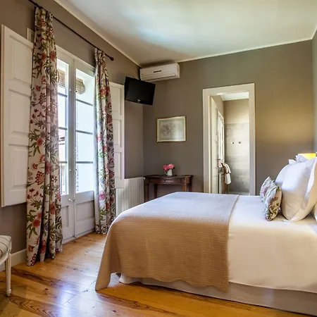 Bed & Breakfast L'hort De Sant Cebria 3*